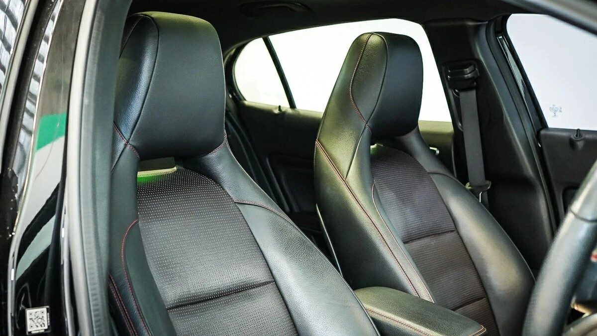 2019 Mercedes Benz Gla-class GLA250 - Image 5