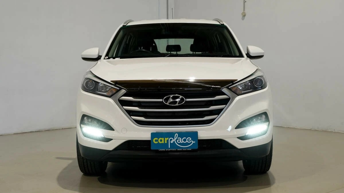 2018 Hyundai Tucson ACTIVE X Used 35,701km Auto Petrol - Image 8