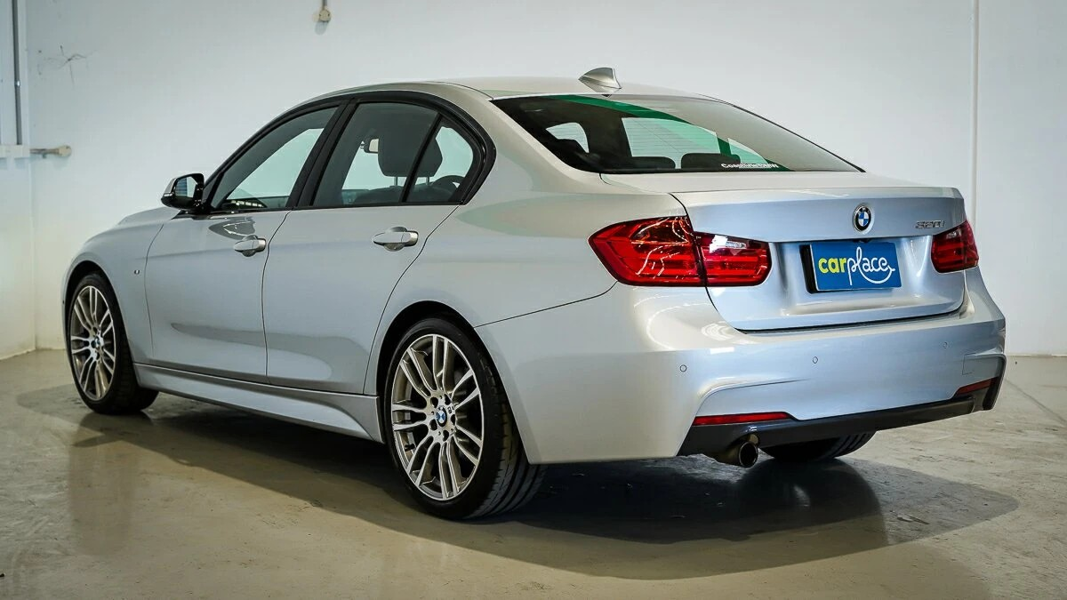 2016 BMW 3 Series 320I M SPORT Used 82,399km Auto Petrol - Image 6