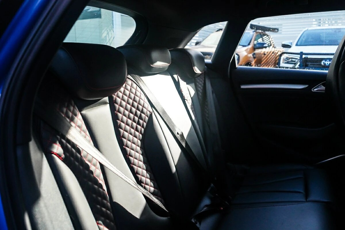 2020 Porsche Macan Four Wheel Drive Used 72,635km Auto Petrol - Image 13