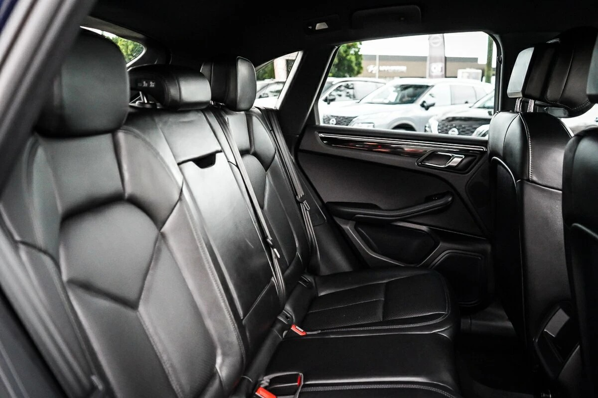 2015 Porsche Macan S Used 85,970km Auto Petrol - Image 10