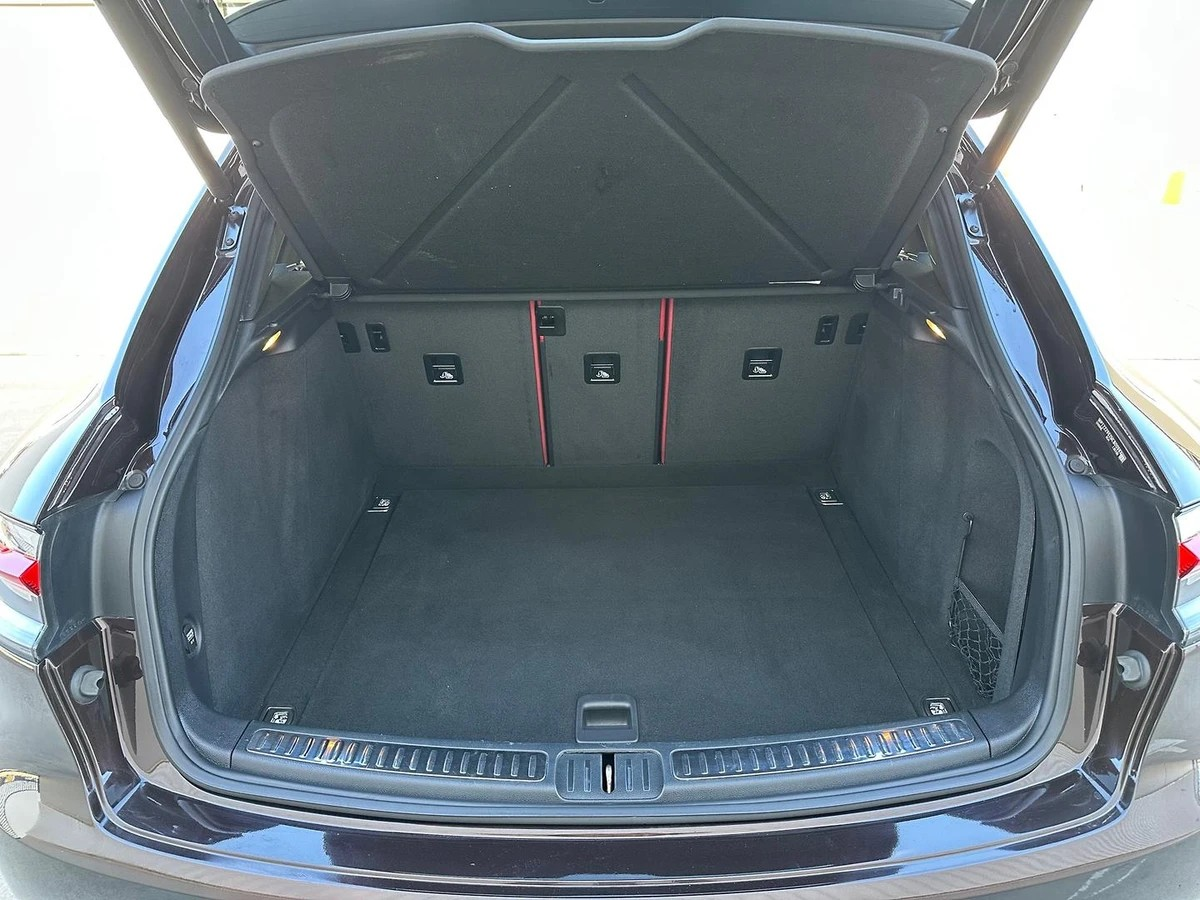 2020 Porsche Macan Four Wheel Drive Used 72,635km Auto Petrol - Image 10