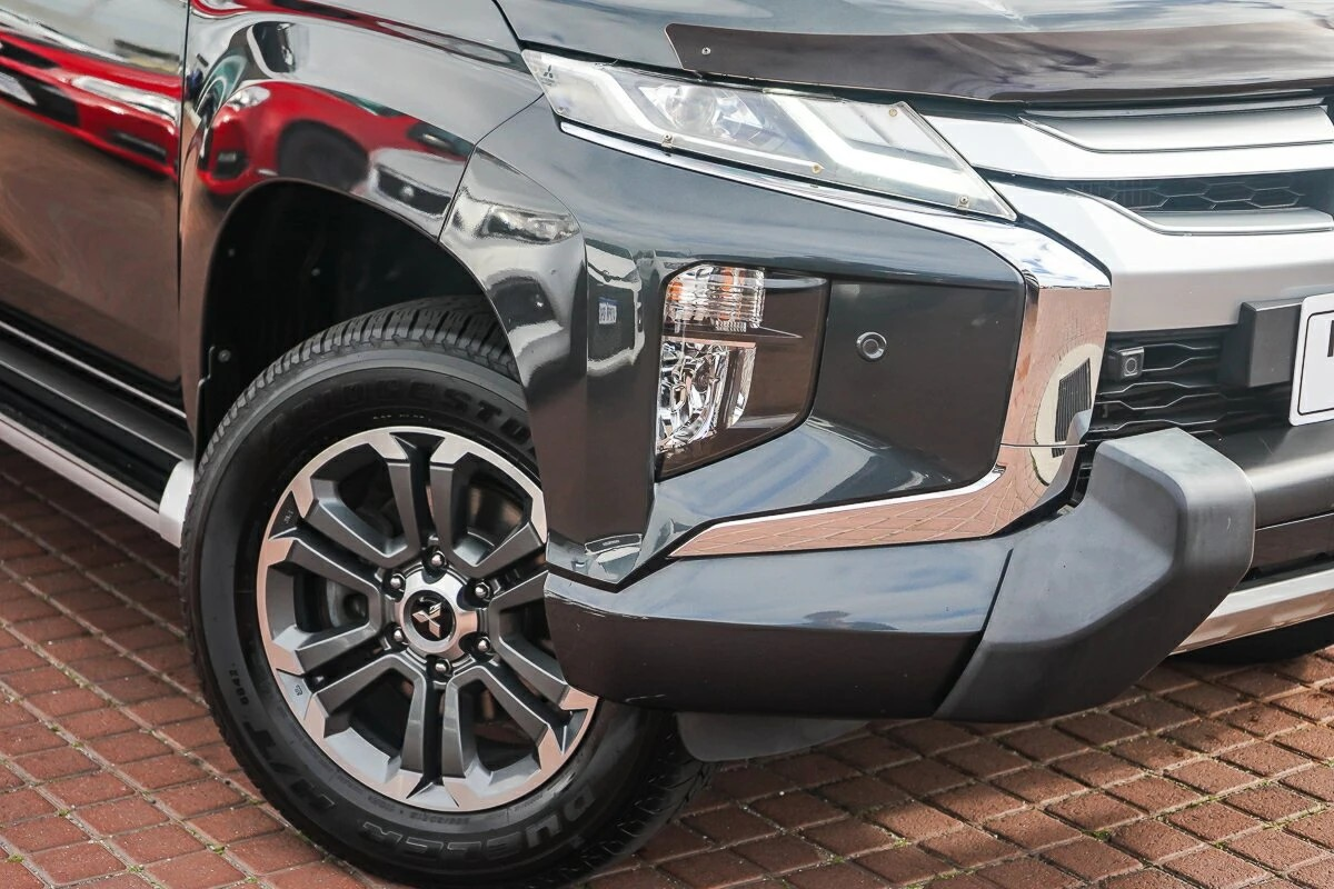2019 Mitsubishi Triton GLS PREMIUM Used 132,480km Auto Diesel - Image 11