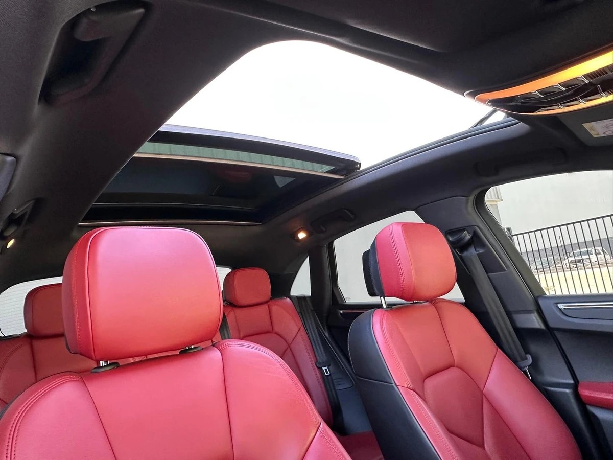 2020 Porsche Macan Four Wheel Drive Used 72,635km Auto Petrol - Image 20