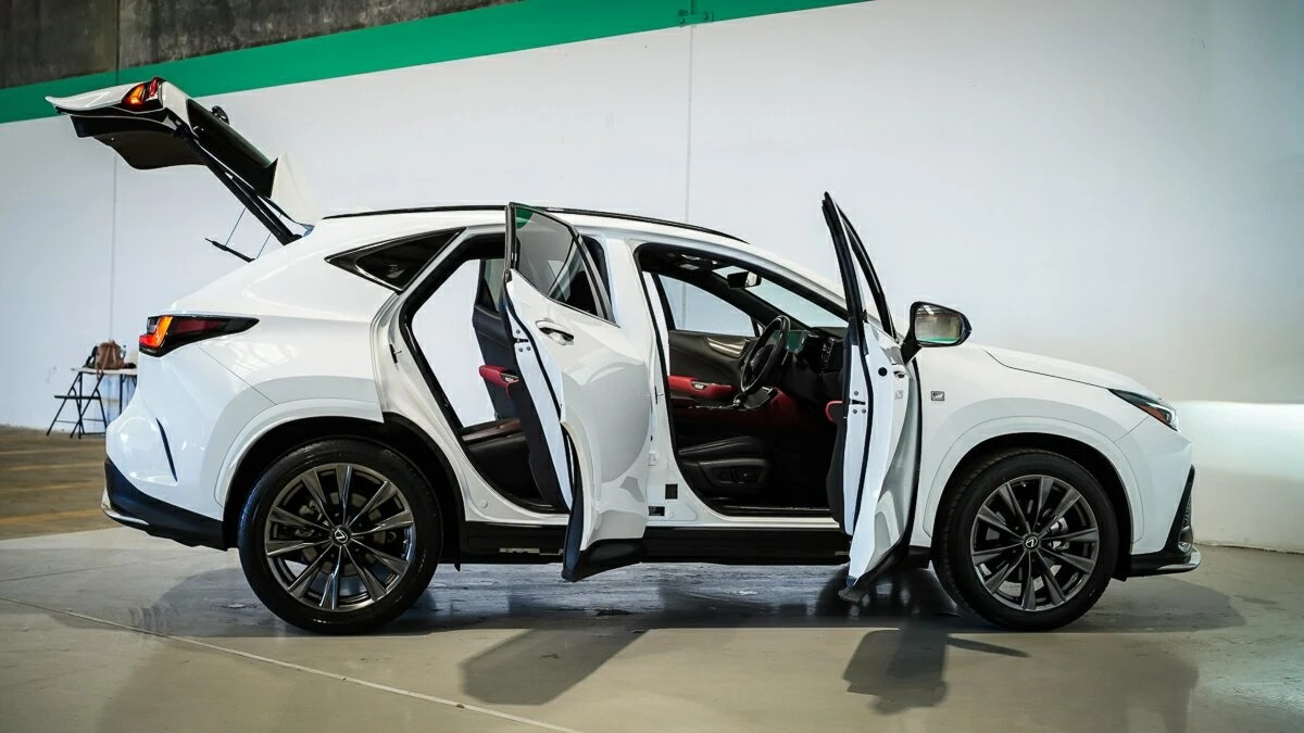 2021 Lexus Nx NX350 F SPORT Used 26,771km Auto Petrol  Add to favourites - Image 4