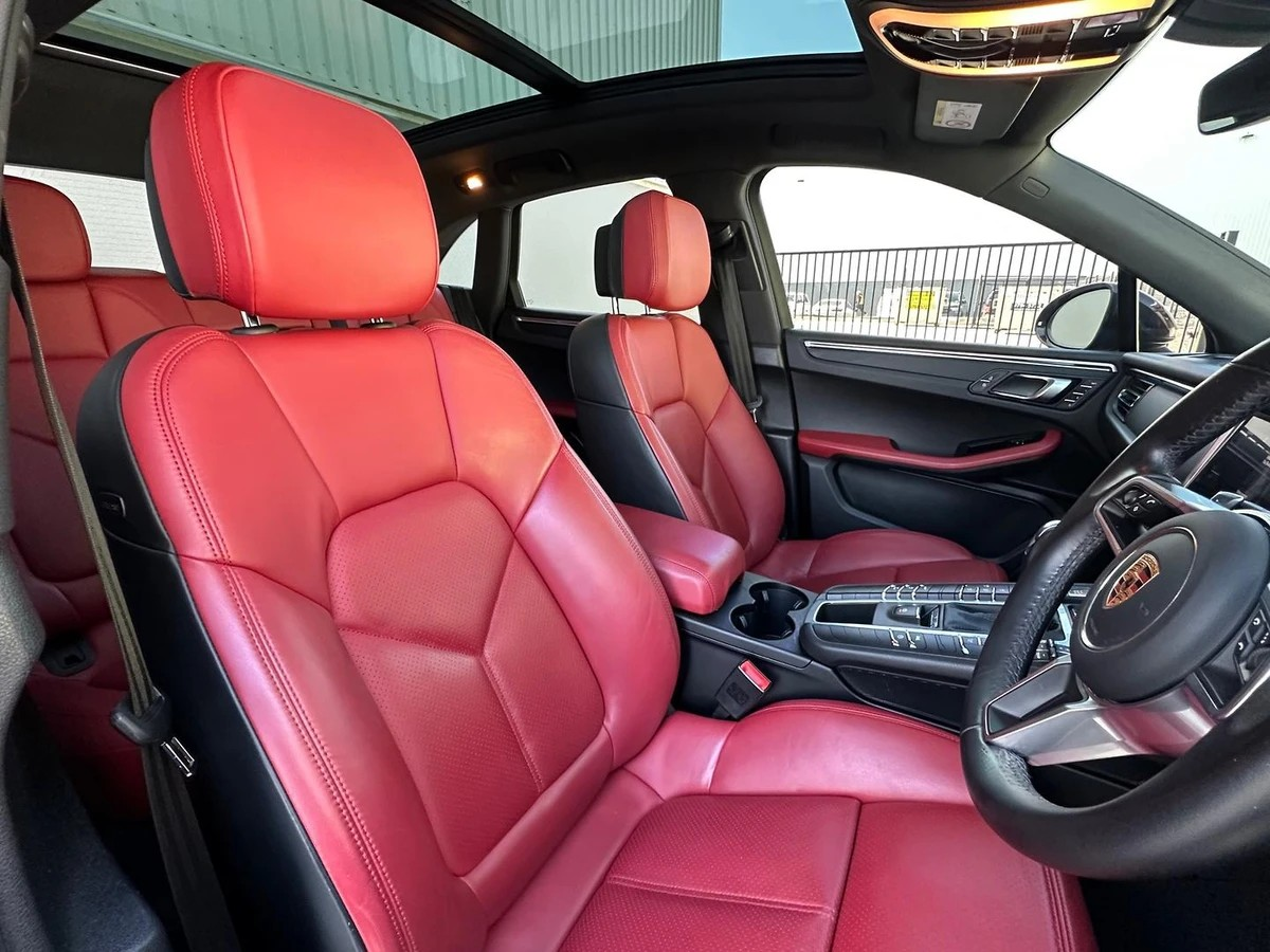 2020 Porsche Macan Four Wheel Drive Used 72,635km Auto Petrol - Image 22