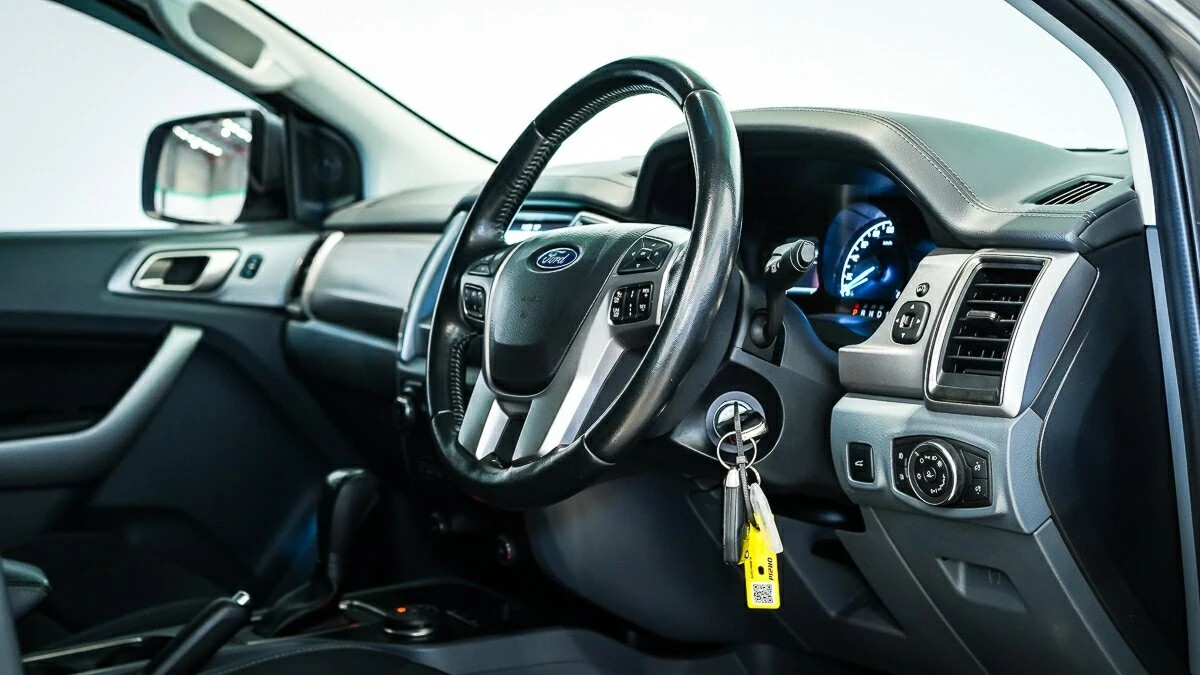 2017 Ford Everest TREND Used 86,488km Auto Diesel - Image 4